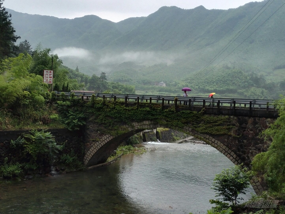 安吉龙王山10