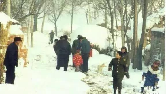 30年前农村人过年走亲戚的老照片,满满回忆,你记得吗?- 大河乡音网