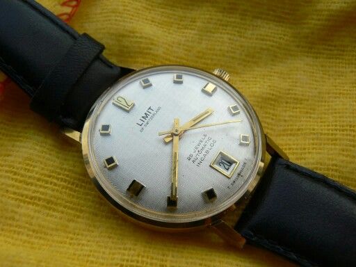 782c19cdea7660da62319d04039e495b--jewels-vintage-watches