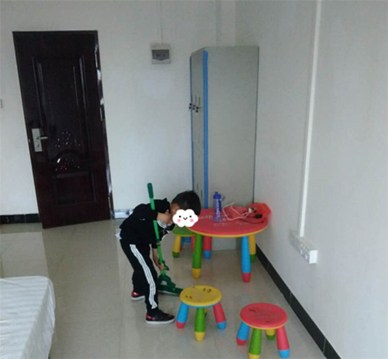 14949229181_Fu_Ben-1-1