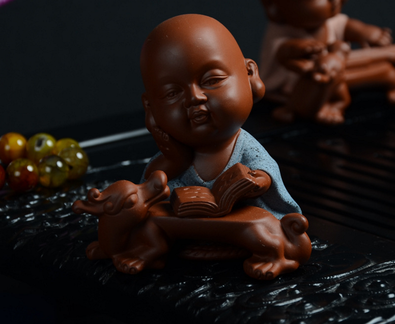 Q创意小沙弥茶桌工艺品摆件