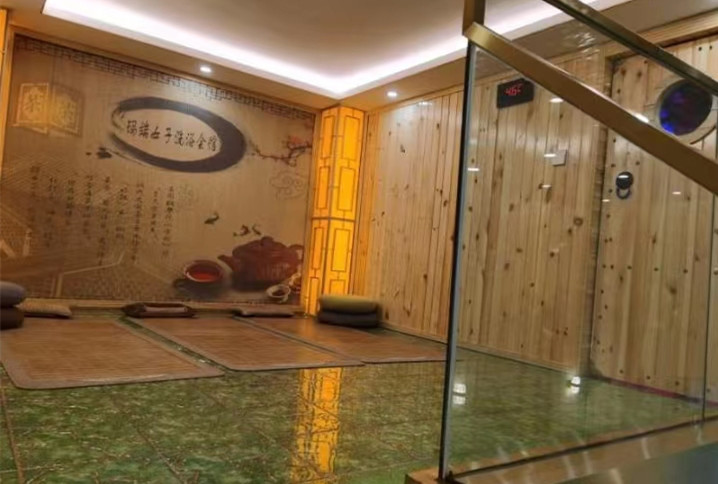 黑龙江哈尔滨玛端女子洗浴会馆热水工程