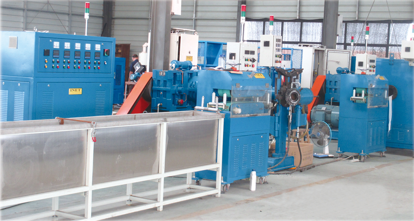 Rubber pipe production line