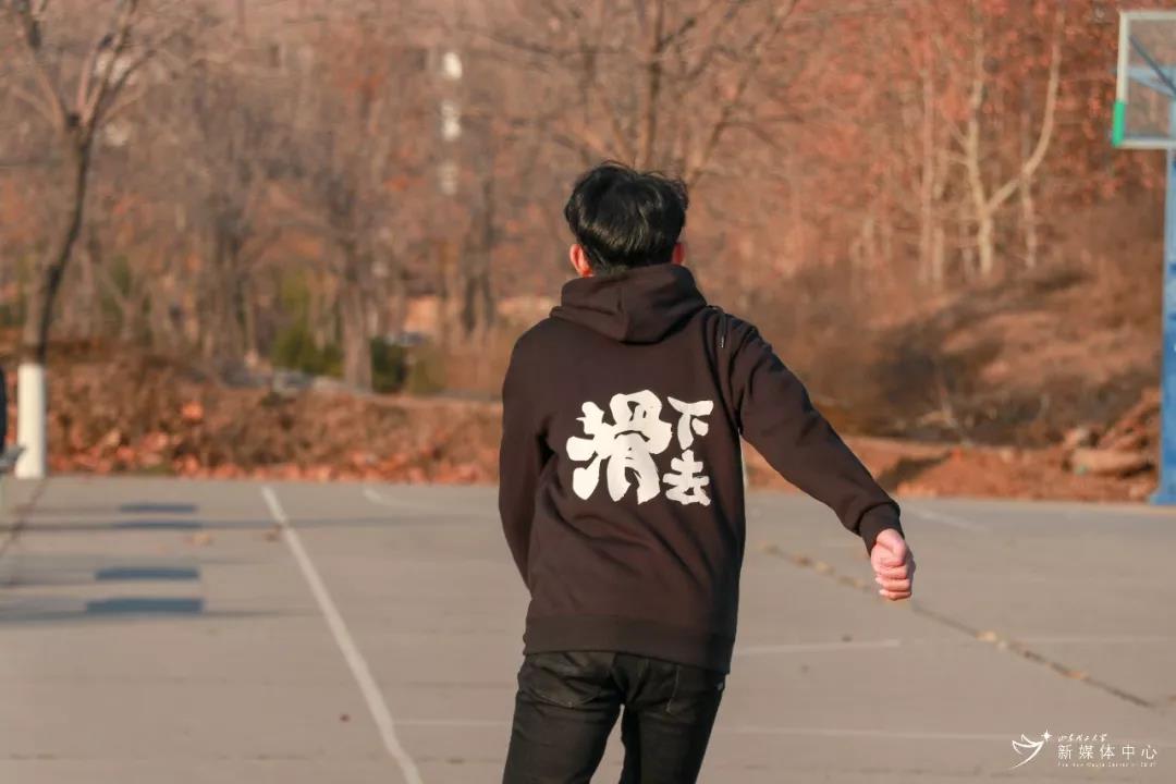 风舞轮滑社-卫衣套装