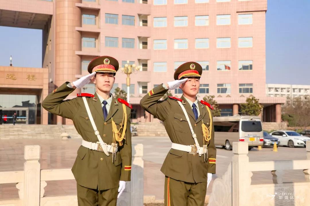 升旗手国旗班军装