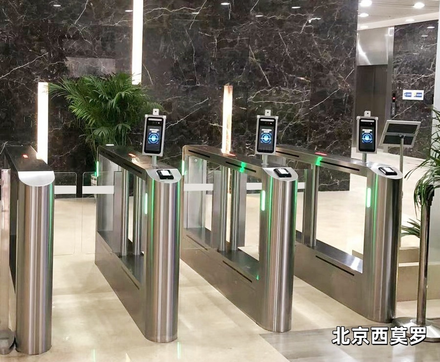 人脸识别门禁闸机