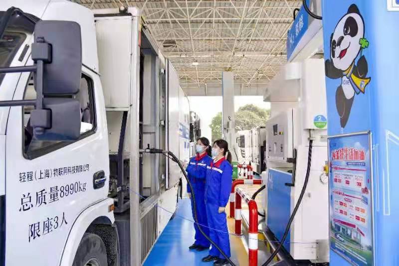 上海首座35/70兆帕加注能力油氢合建站落成