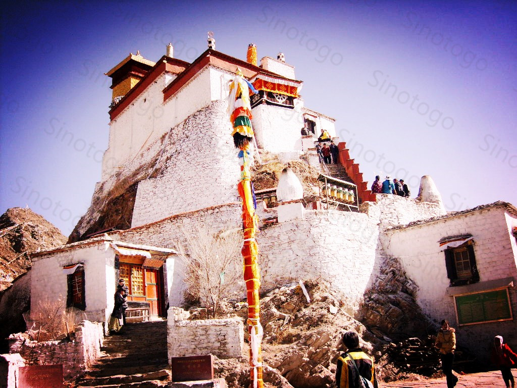 Tibet-Yunbulakang