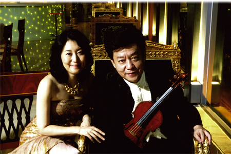 中国著名小提琴家盛中国与夫人濑田裕子和