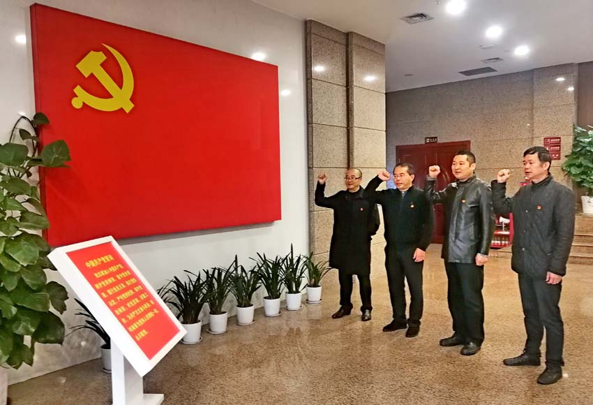 8fde9f4ac043dff2c74f11377d76fb8