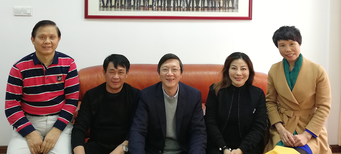 与陈熊官、林方
