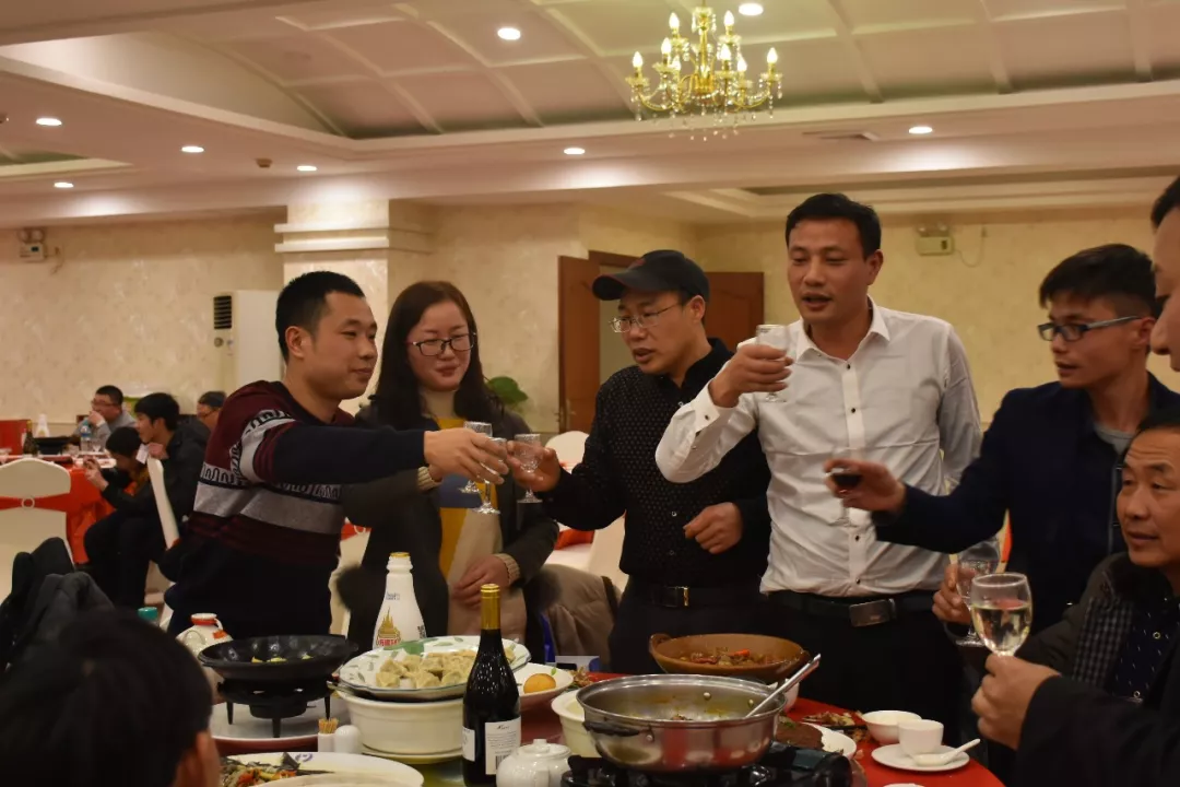 西克8周年联欢晚会精彩瞬间