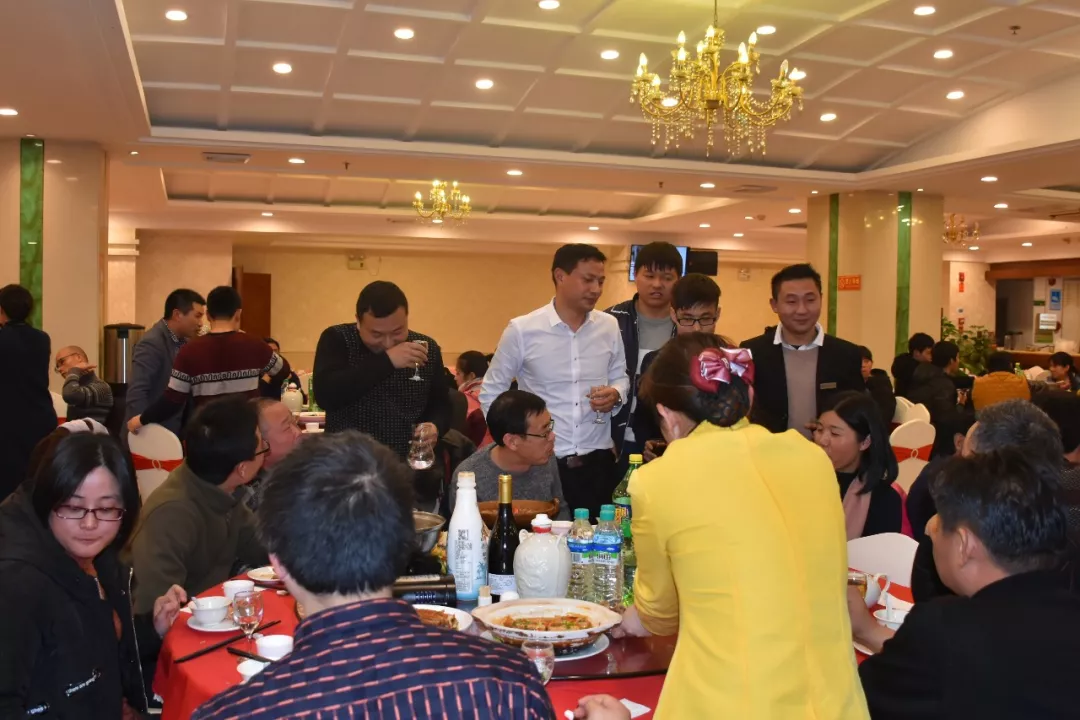 西克8周年联欢晚会精彩瞬间