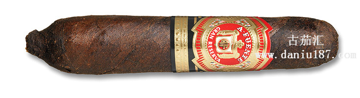 阿图罗·富恩特 海明威 短故事 马杜罗 arturo fuente