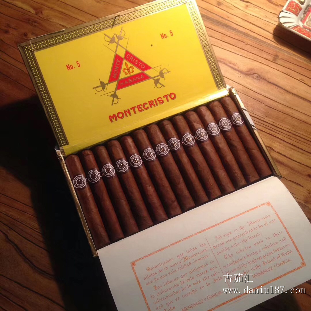 雪茄品鉴:蒙特五号珍珠蒙特克里斯托 5号 montecristo