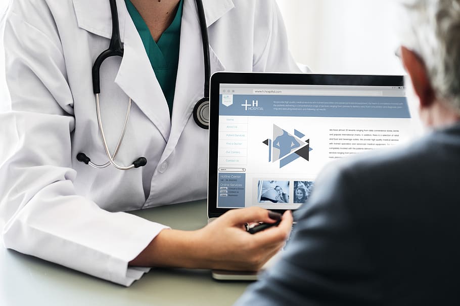 斯普德科技与乌鲁木齐国际医院签约病案数字化系统合同