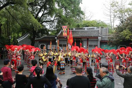 社芦笙队侗歌队图片来自活动摄影志愿者文字:韦洁审核:宁朝霞陈嘉颖