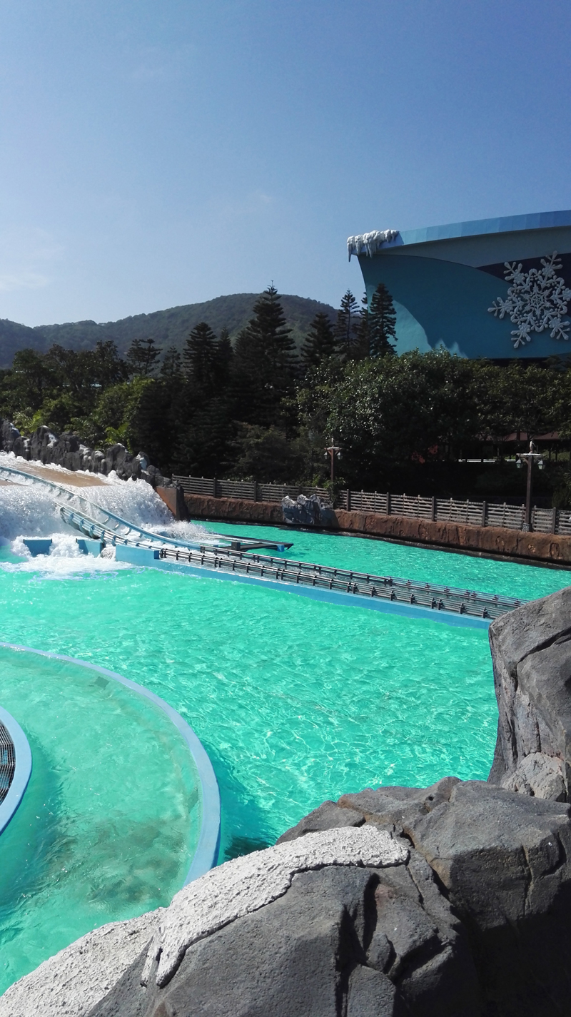 水上乐园前