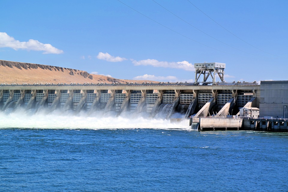 dam-929406_960_720