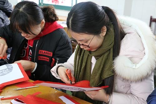 http://s.yun12.cn/wxcxxx/images/o3tw5cqjrhv20190328210933.jpg