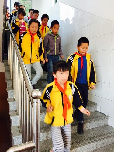 http://s.yun12.cn/wxcxxx/images/h51jkanstoe20190328211132.jpg