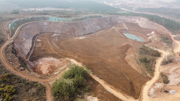 近日,由环境工程分公司承建的定远县矿山地质环境治理项目顺利通过