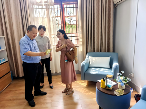 C:/Users/lenovo/Desktop/我校赴广西大学学生心理发展指导中心开展学习交流活动/润心育人,护航成长——我校赴广(照片需要调整)/图片 4.png图片 4