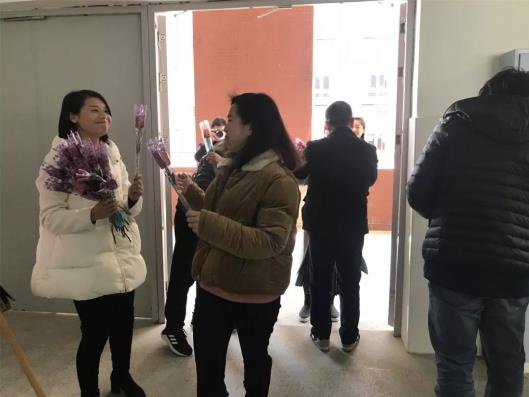 https://mmbiz.qpic.cn/mmbiz_jpg/jM38ibMjEJxAZnYHMObjvV7lylzOlM4nn7XH51nraYHoFzAHxUIxmI47VgVljVFcAfGwgiaWqianeTVZsYnbJuZnw/640?wx_fmt=jpeg
