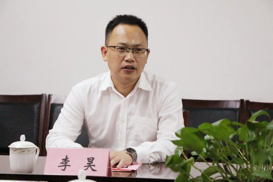 李昊副处长李昊副处长提出了新区目前对教育集团评价的框架性构想