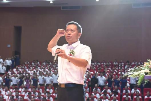 https://mmbiz.qpic.cn/mmbiz_jpg/jM38ibMjEJxAGE9nzl1fBAeSKsRInZBLGn1zwR2QMI9DBBicySeDj86hMGUEx4qgbCleG2vpkx5QwA9suGwNRX5A/0?wx_fmt=jpeg