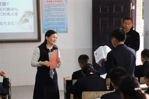 5市教学能手、语文组王杜娟老师赛课
