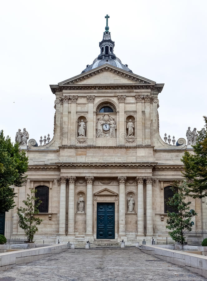 sorbonne-university-paris-france-chapel-one-oldest-universities-world-33086184