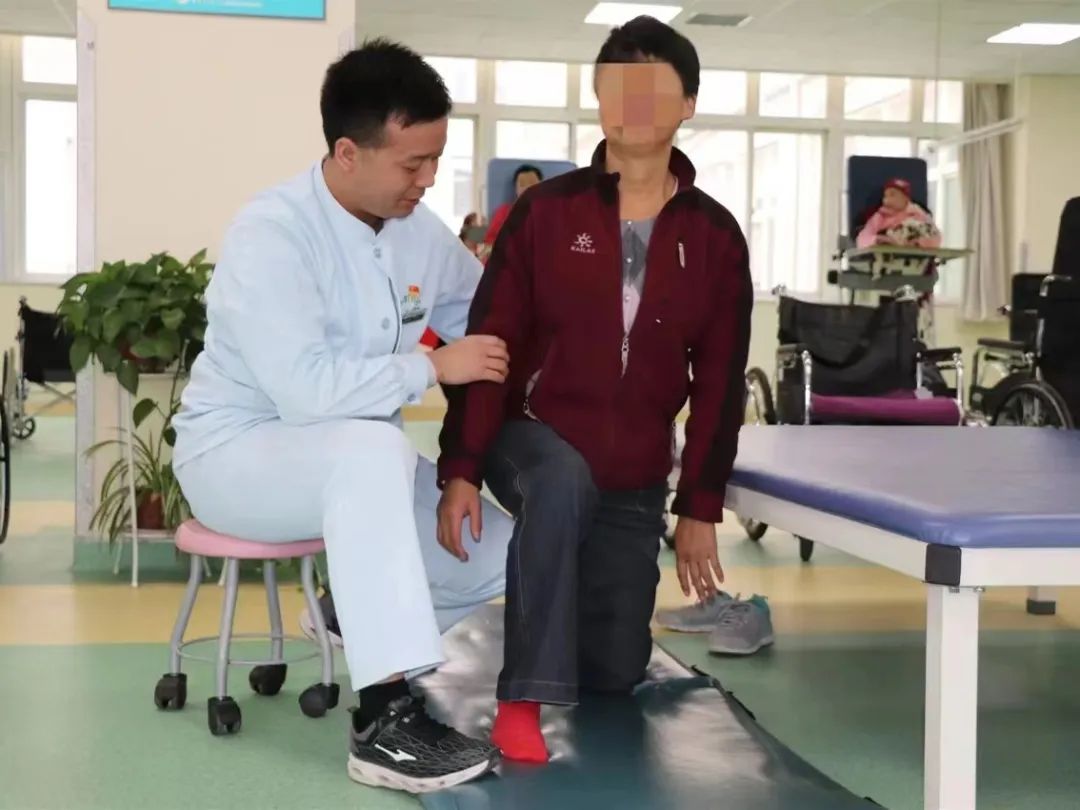 运动疗法a.jpg