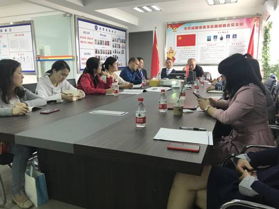 精伦风采-秦舰副主任受邀主讲“企业劳动用工与风险防范02