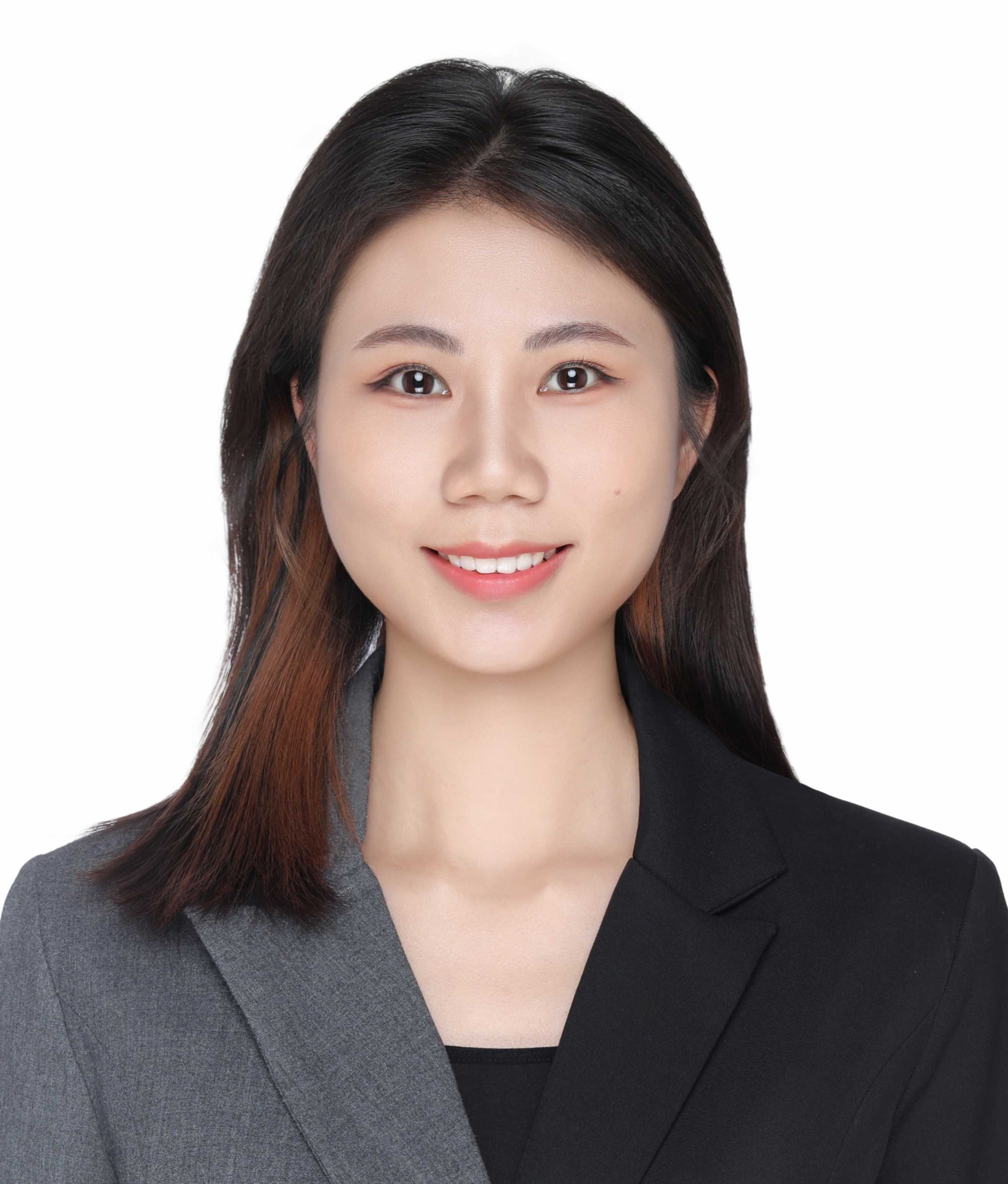 黄韵仪证件