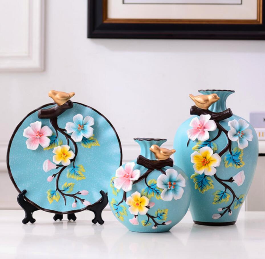 精美陶瓷花瓶挂盘三件套