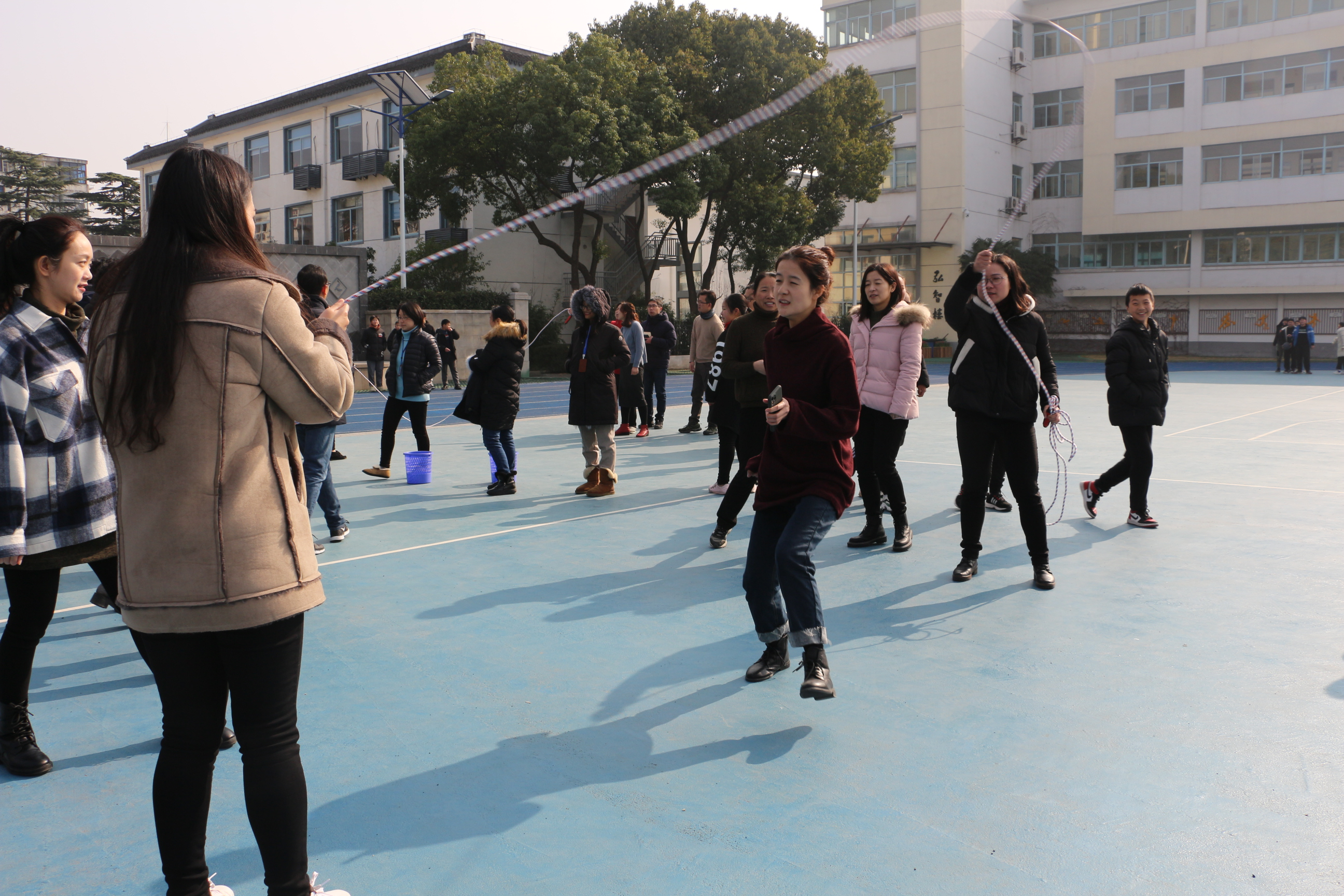 "赤色"运动会-苏州市觅渡中学校