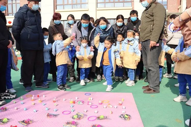 幼儿园元旦活动民俗庙会庆元旦文艺汇演迎虎年寿光渤海新城实验学校