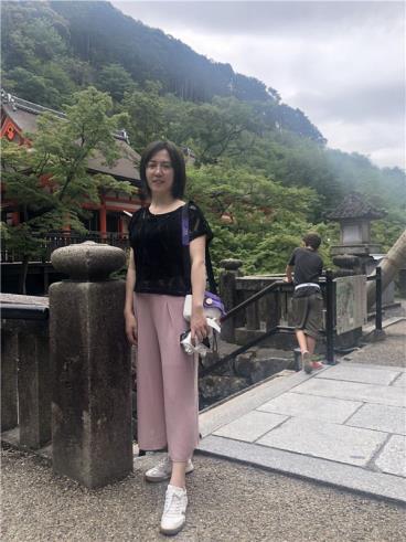 C:\Users\zhengfangti\Desktop\张佩_看图王.jpg