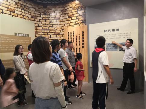 C:\Users\zhengfangti\Desktop\新吴实验中学\党支部-党政\2019.8主题党日活动\6参观全椒革命烈士纪念馆.jpg
