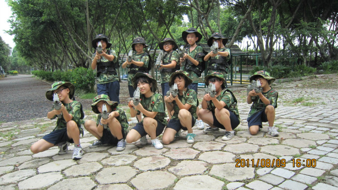 青少年培训-珠海红心拓展军事夏令营2021报名