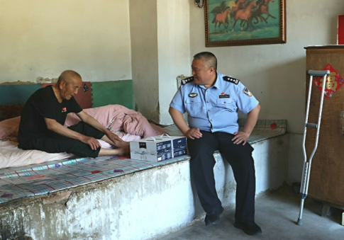 a6d1957ffe25bfbab3dc74d7d72c2afd_130-250HQ53P0544