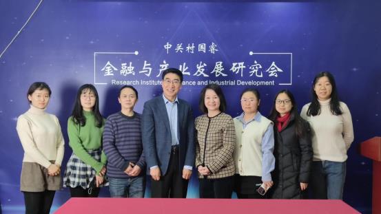 2d69c7569111d91fa47ef995773ba3e