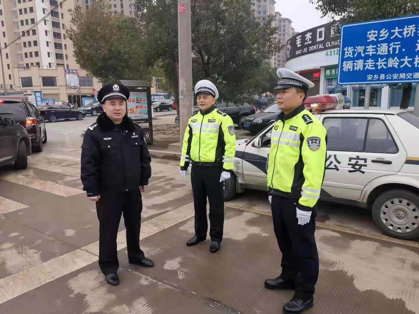 常德,安乡,副县长,罗立杰,深入,一线,督导, . 常德安乡副县长罗立杰深入一线督导检查元旦假期交通安保工作
