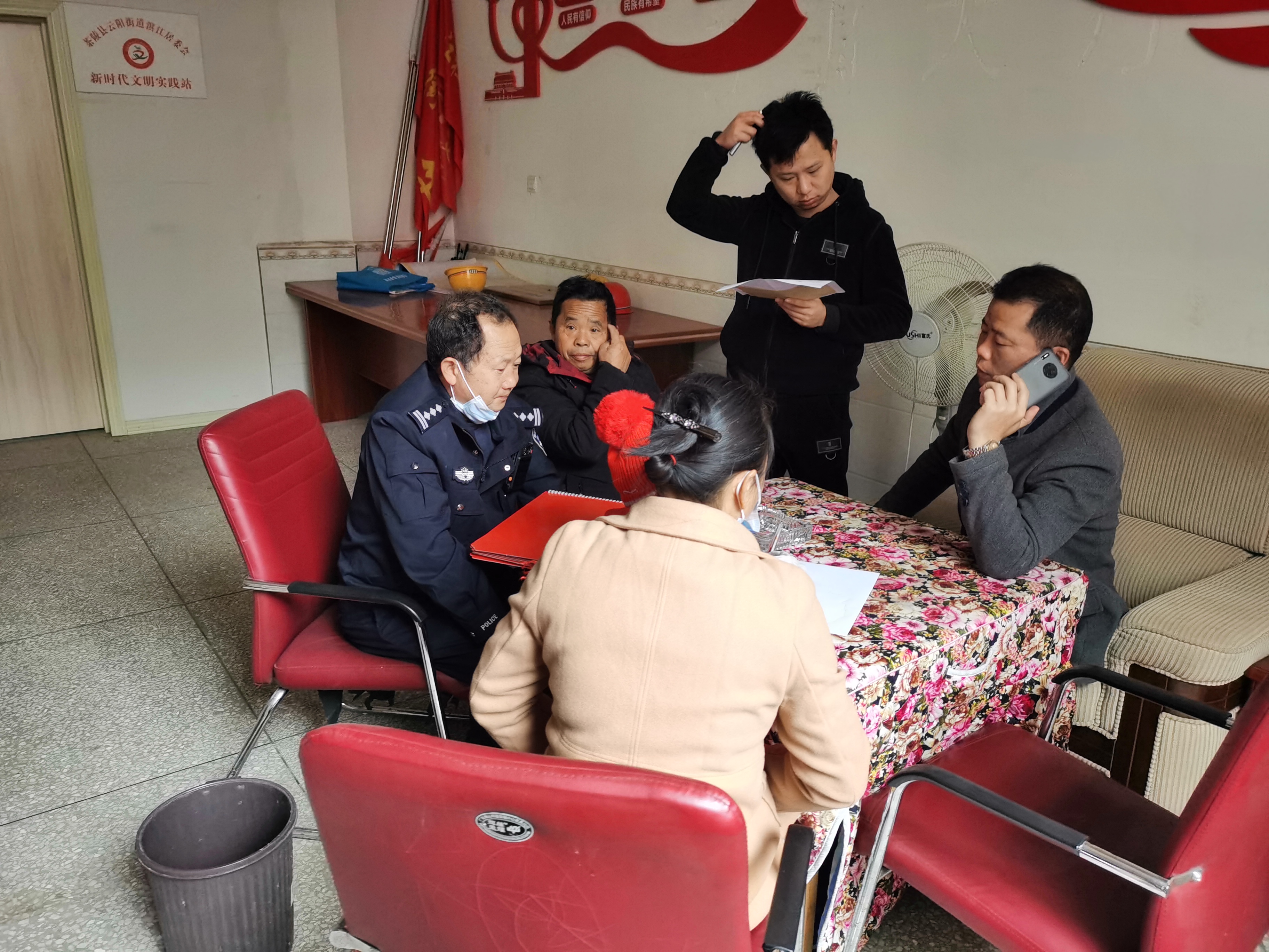 长铁,公安,茶陵,站,派出所,做好,线路,安全, . 长铁公安：茶陵站派出所做好线路安全防控，为春运保驾护航