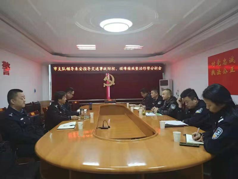 支队,纪委,书记,唐爱军,到,安乡,调研,指导, . 支队纪委书记唐爱军到安乡调研指导交通安全管理工作
