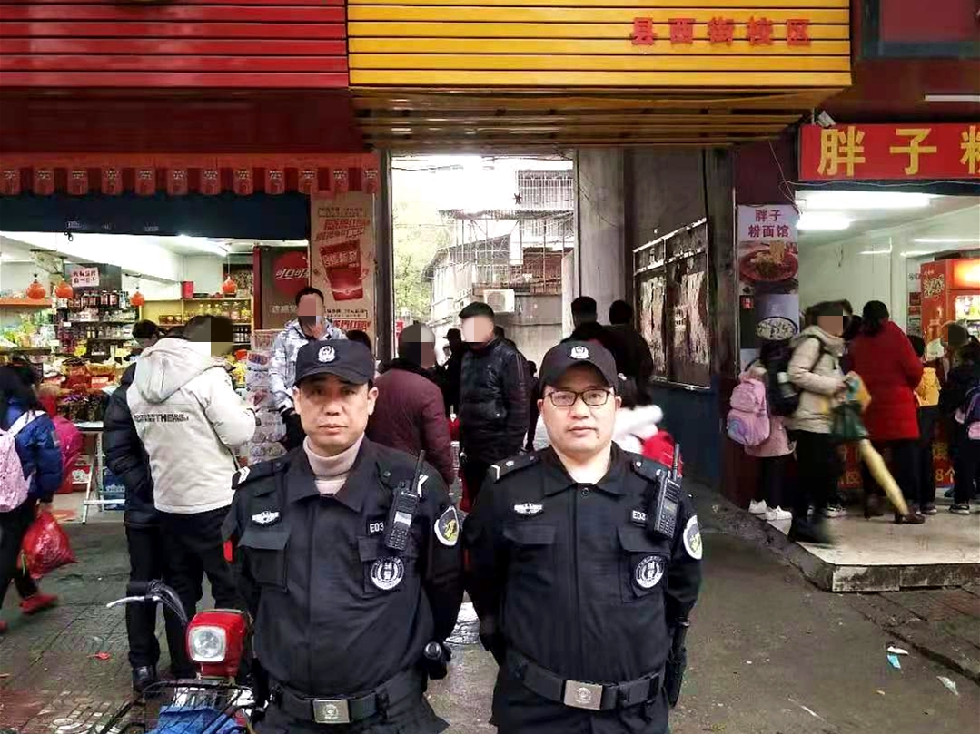 开学,啦,大祥,公安,坚,守护,学岗,筑牢,平安, . 开学啦！大祥公安坚守护学岗，筑牢平安上学路