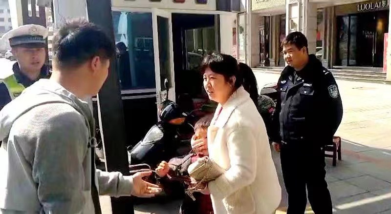 “,常德,公安,交警,学,模范,见,行动,引领, . “常德公安交警学模范见行动引领交管工作”三提升“