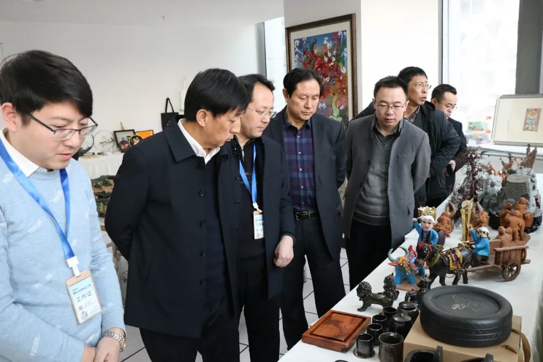 中共榆林市委常委宣传部长李博视察文创大赛