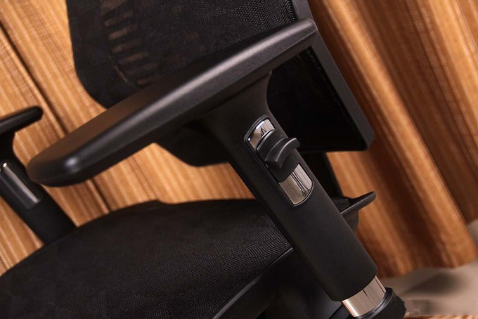 38女王节给媳妇整的过节礼物:DBL达宝利人体工学座椅-20200310_111616_021